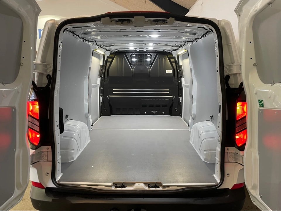 Ford Transit Custom 320L 2,0 EcoBlue Trend