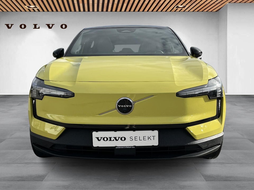 Volvo EX30 Twin Performance Ultra 5d