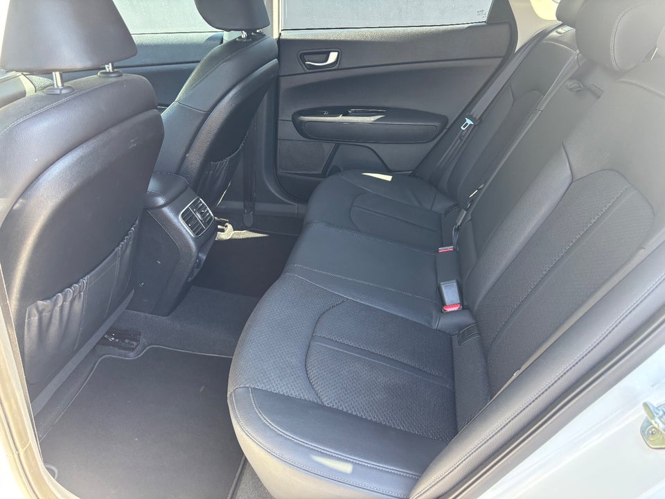 Kia Optima 2,0 PHEV SW aut. 5d