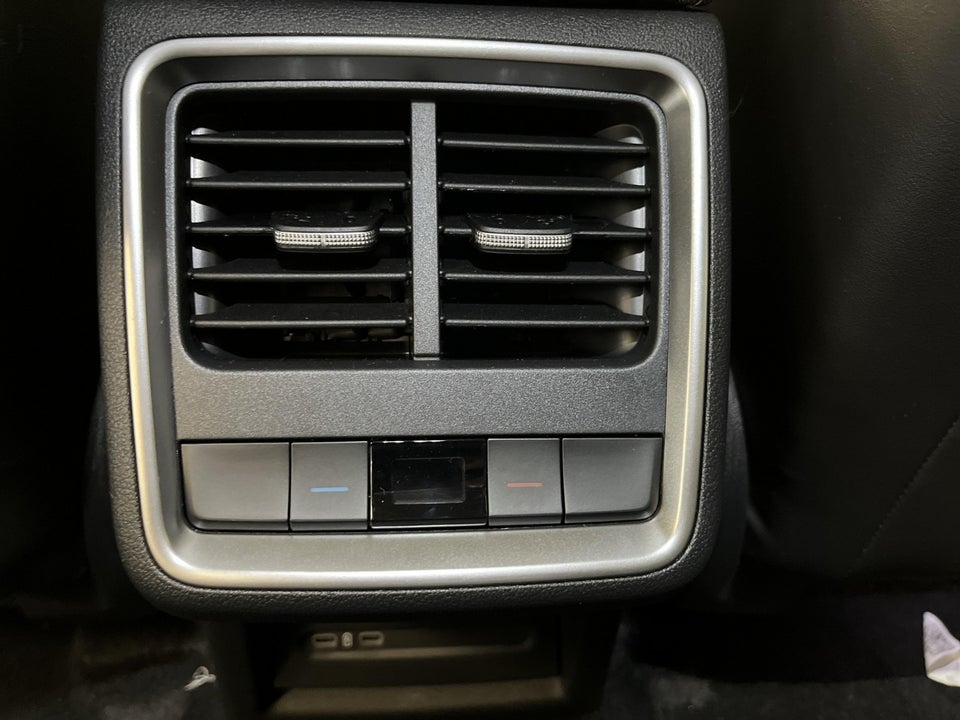 Skoda Enyaq 60 iV Premium 5d