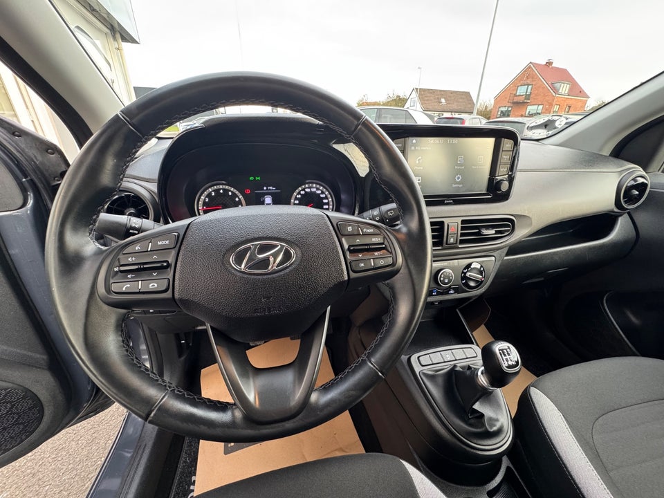 Hyundai i10 1,0 MPi Essential 5d