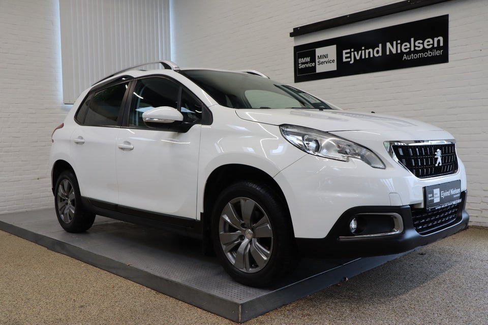 Peugeot 2008 1,2 VTi 82 Active 5d