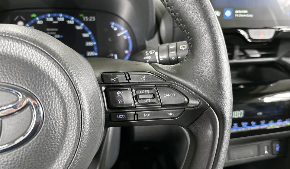 Toyota Yaris Cross 1,5 Hybrid Active Tech e-CVT 5d