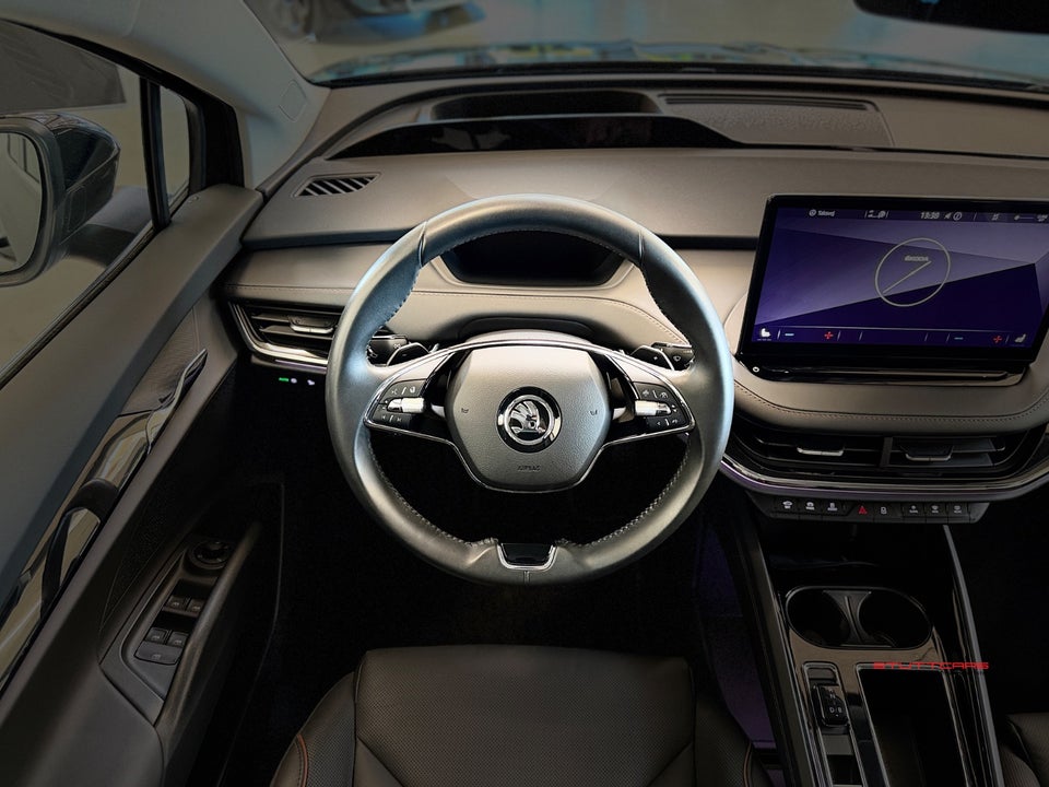 Skoda Enyaq 80 iV Suite 5d