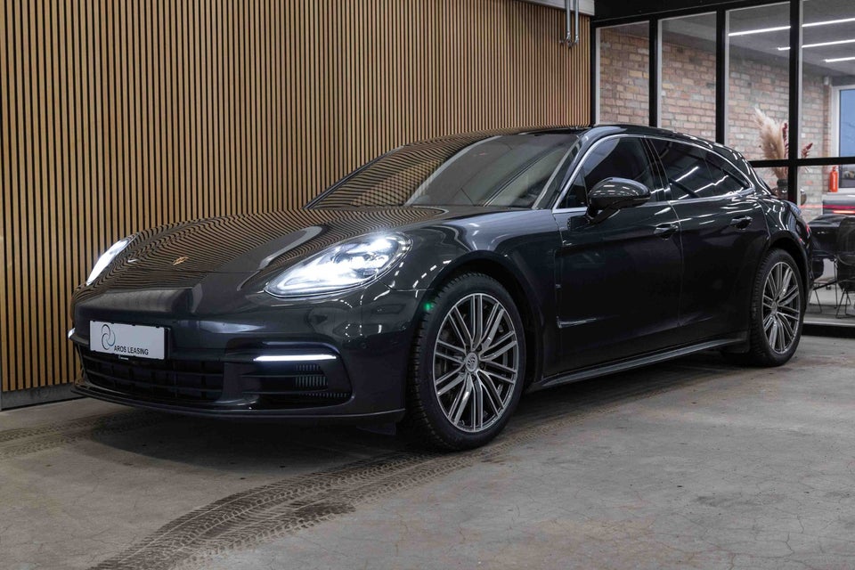 Porsche Panamera 4 2,9 E-Hybrid Sport Turismo PDK 5d