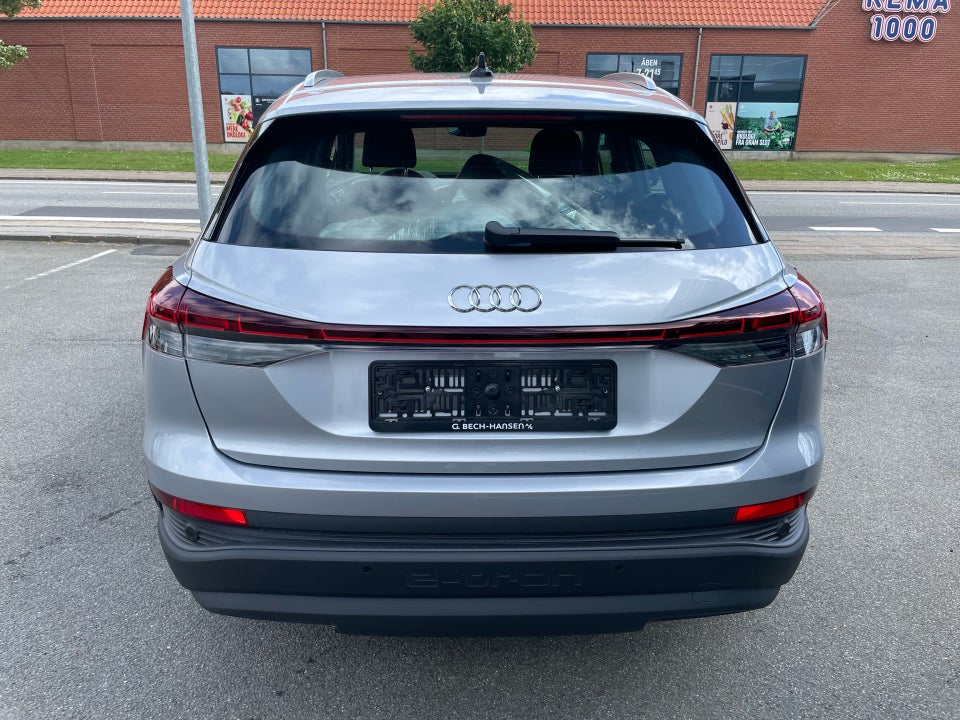 Audi Q4 e-tron 40  5d