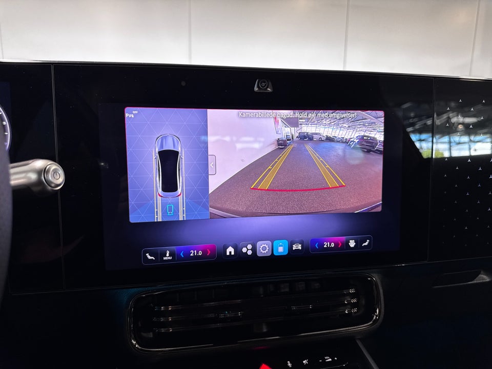 Mercedes CLA250+ electric AMG Line 4d