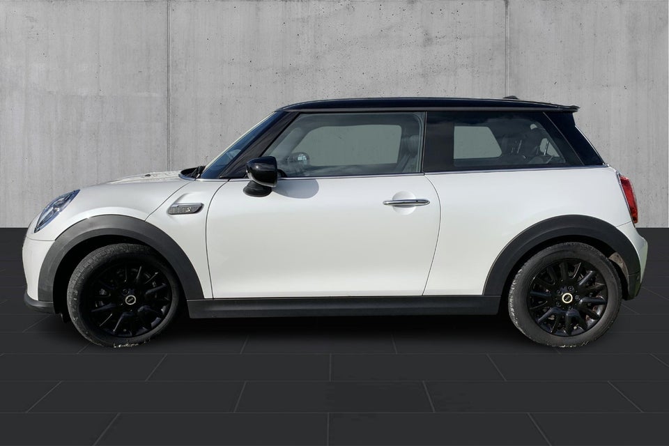 MINI Cooper SE Classic Trim 3d