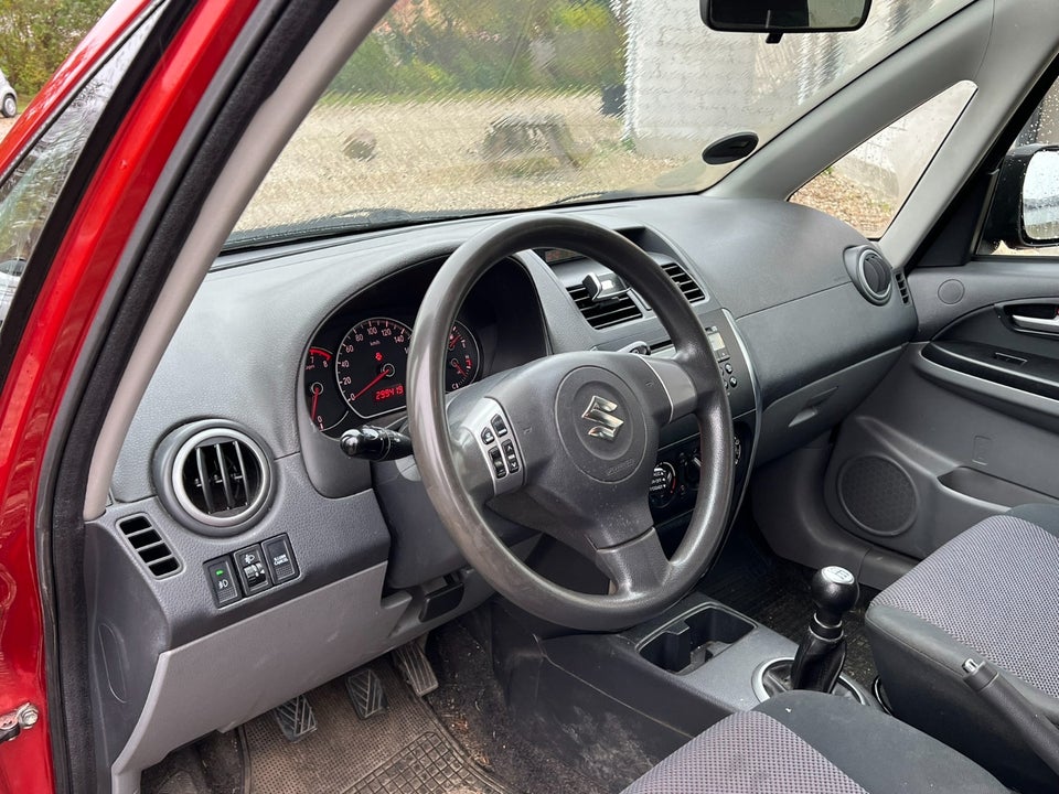 Suzuki SX4 1,6 GLS 5d