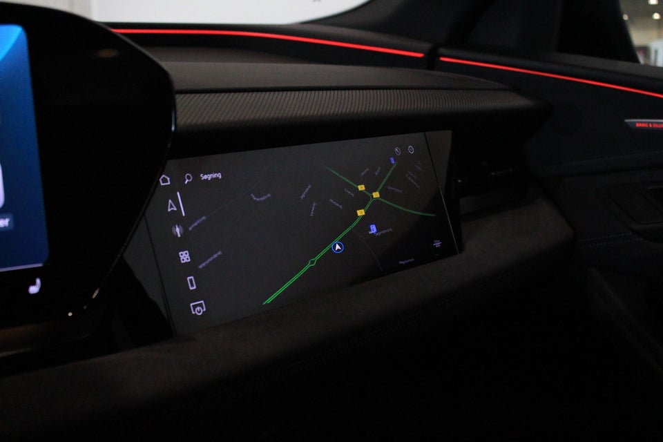 Audi Q6 e-tron S-line performance 5d