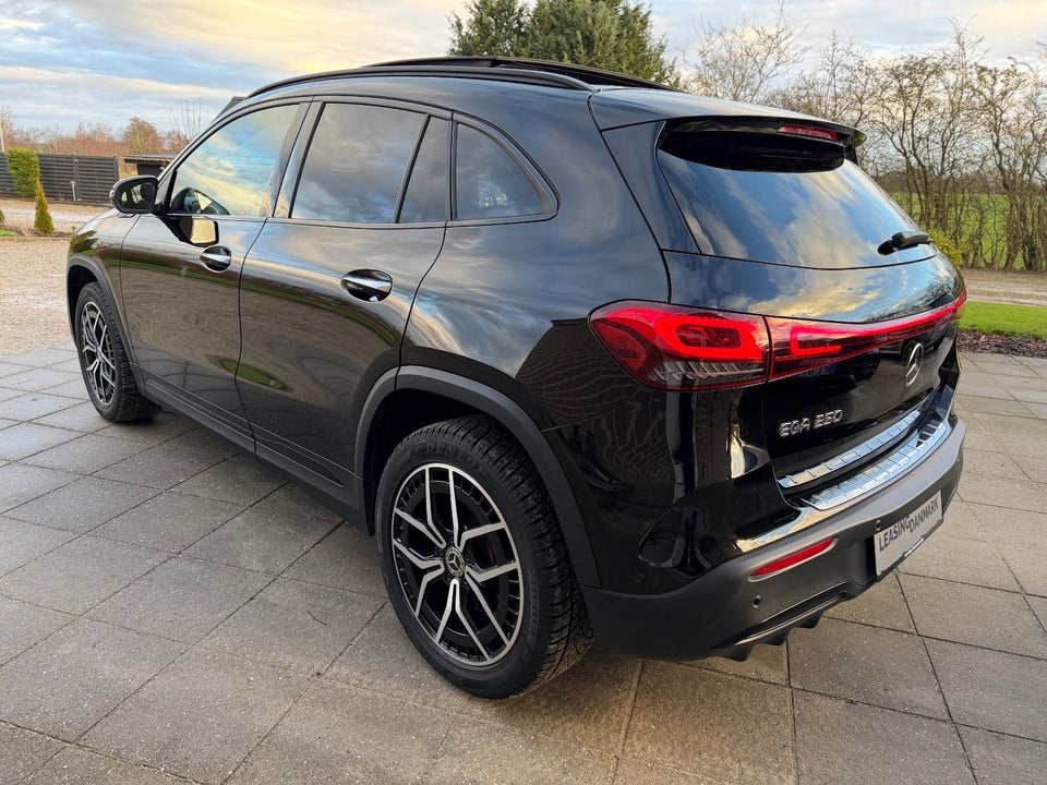Mercedes EQA250 AMG Line 5d
