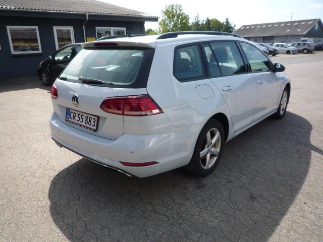 VW Golf VII 1,6 TDi 115 Comfortline Variant DSG 5d