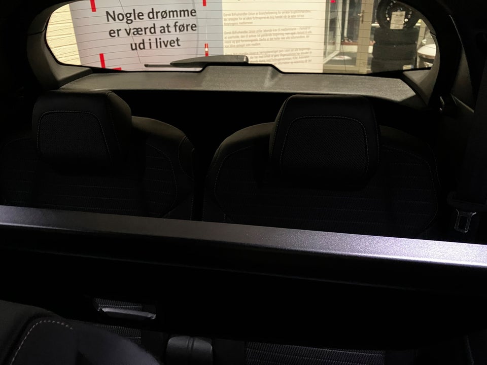 Peugeot e-5008 77 Allure 7prs 5d