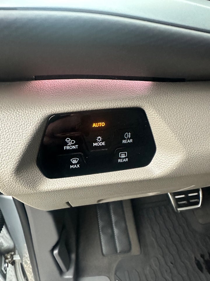 VW Multivan 1,4 eHybrid Style DSG kort