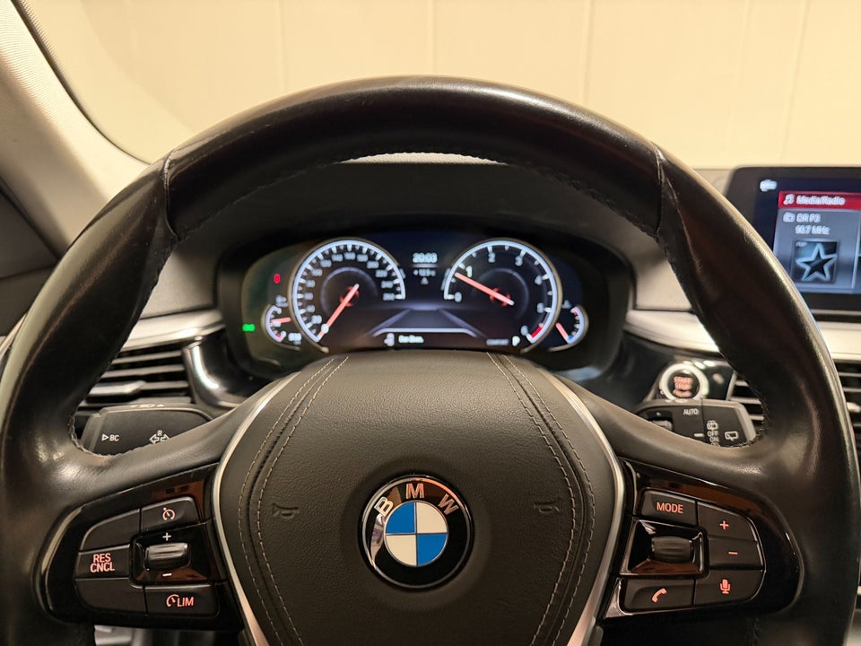 BMW 530d 3,0 Touring M-Sport aut. 5d