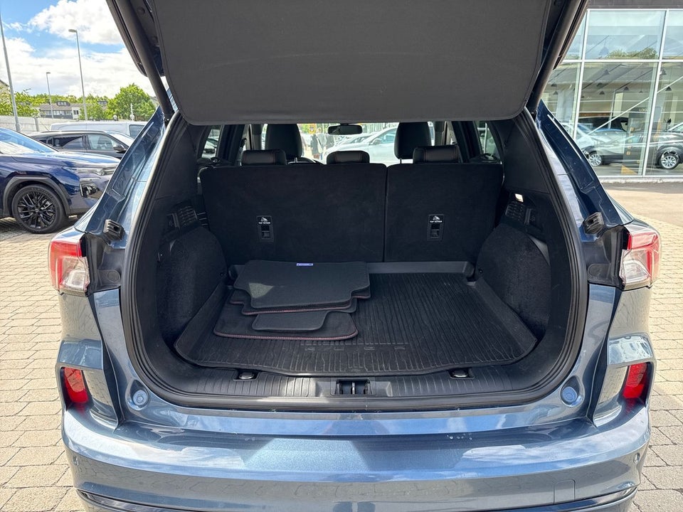 Ford Kuga 2,5 PHEV ST-Line X CVT 5d