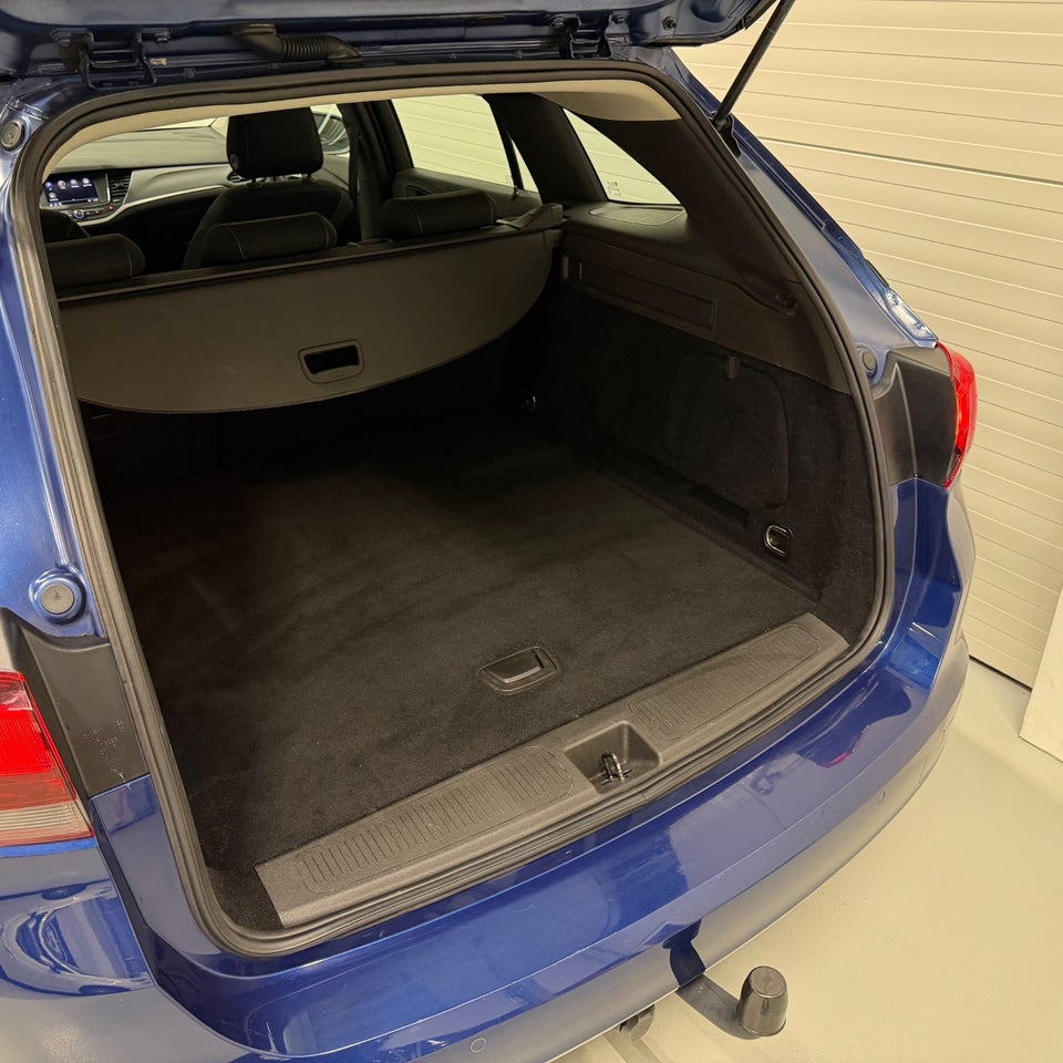 Opel Astra 1,5 D 122 Euro Limited Sports Tourer 5d