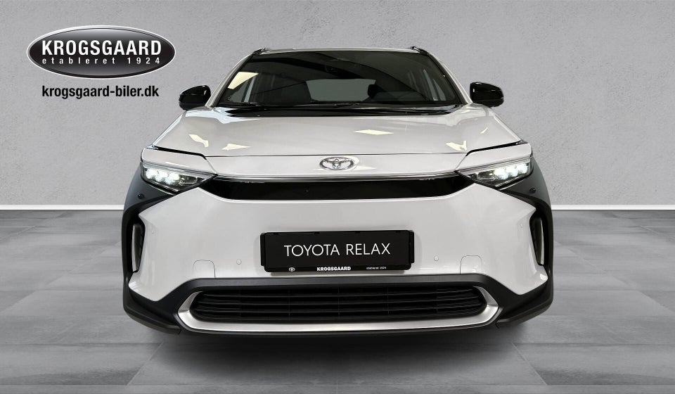 Toyota bZ4X Executive 5d