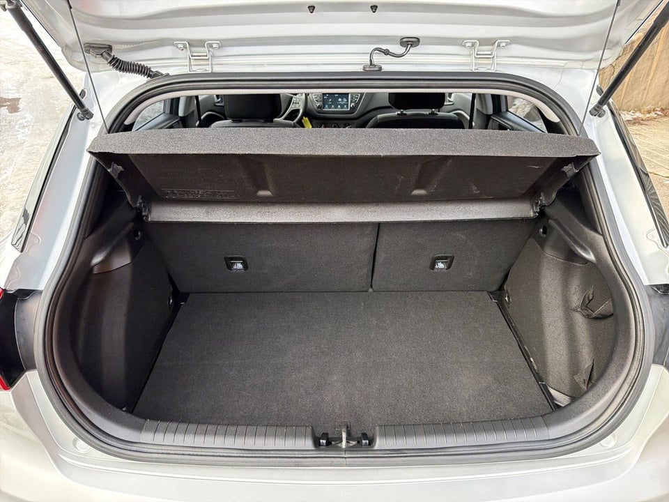 Hyundai i20 1,0 T-GDi Trend DCT 5d