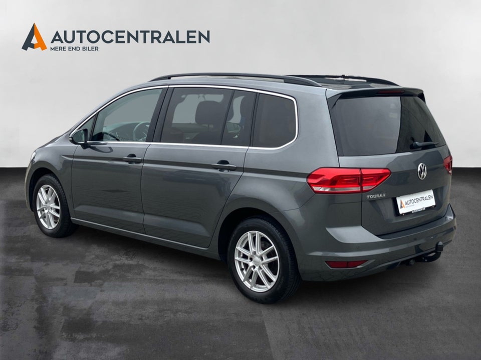 VW Touran 1,6 TDi 115 Comfortline Connect DSG 7prs 5d
