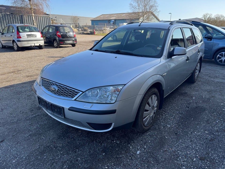 Ford Mondeo 1,8 110 Ambiente stc. 5d