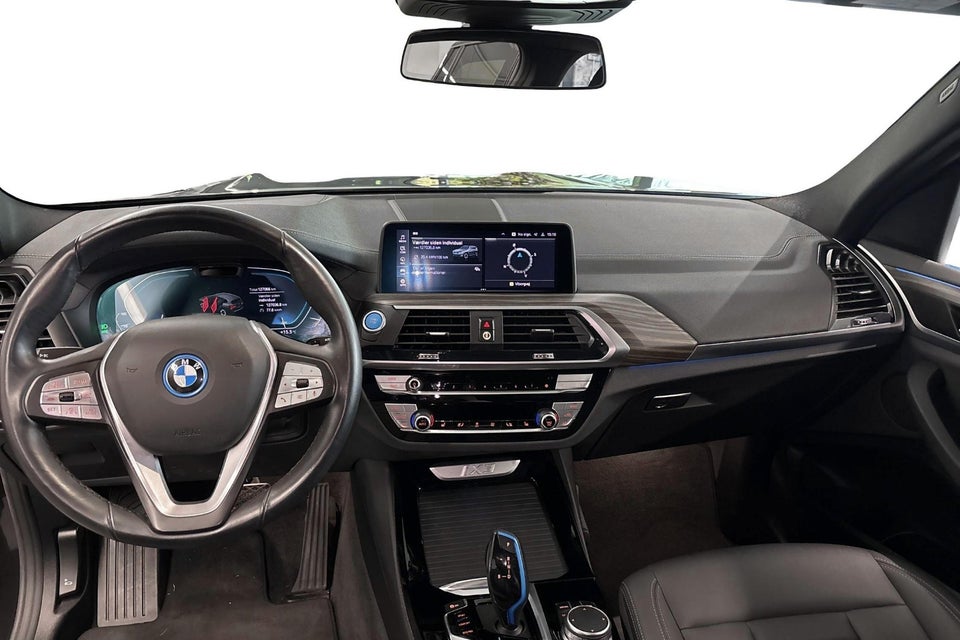 BMW iX3 Charged 5d