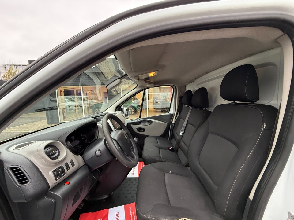 Renault Trafic T29 1,6 dCi 125 L2H1