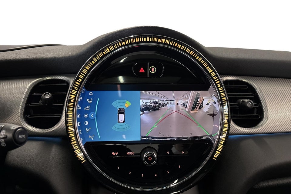 MINI Cooper SE Maximise 3d