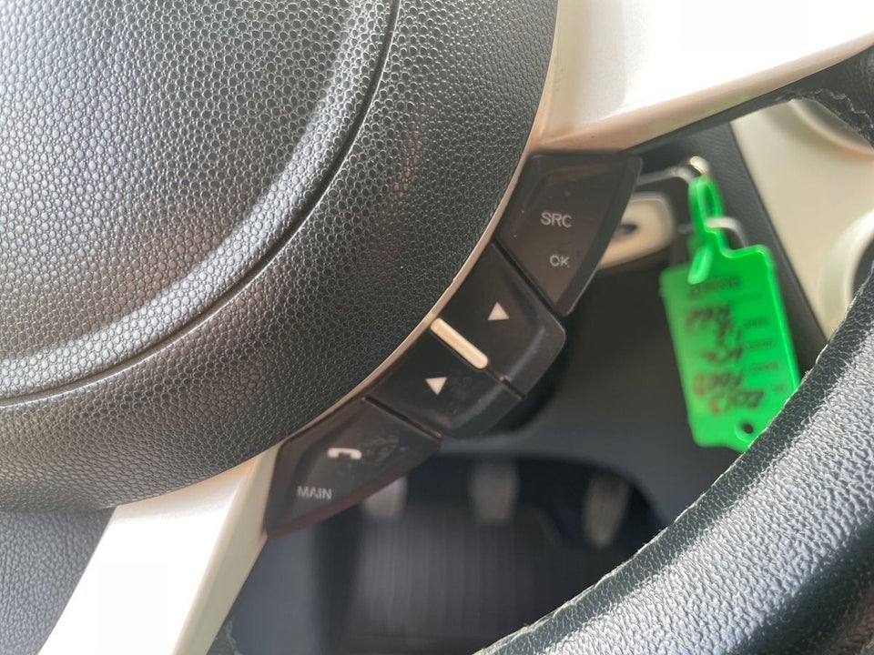 Ford Ka 1,2 Titanium 3d