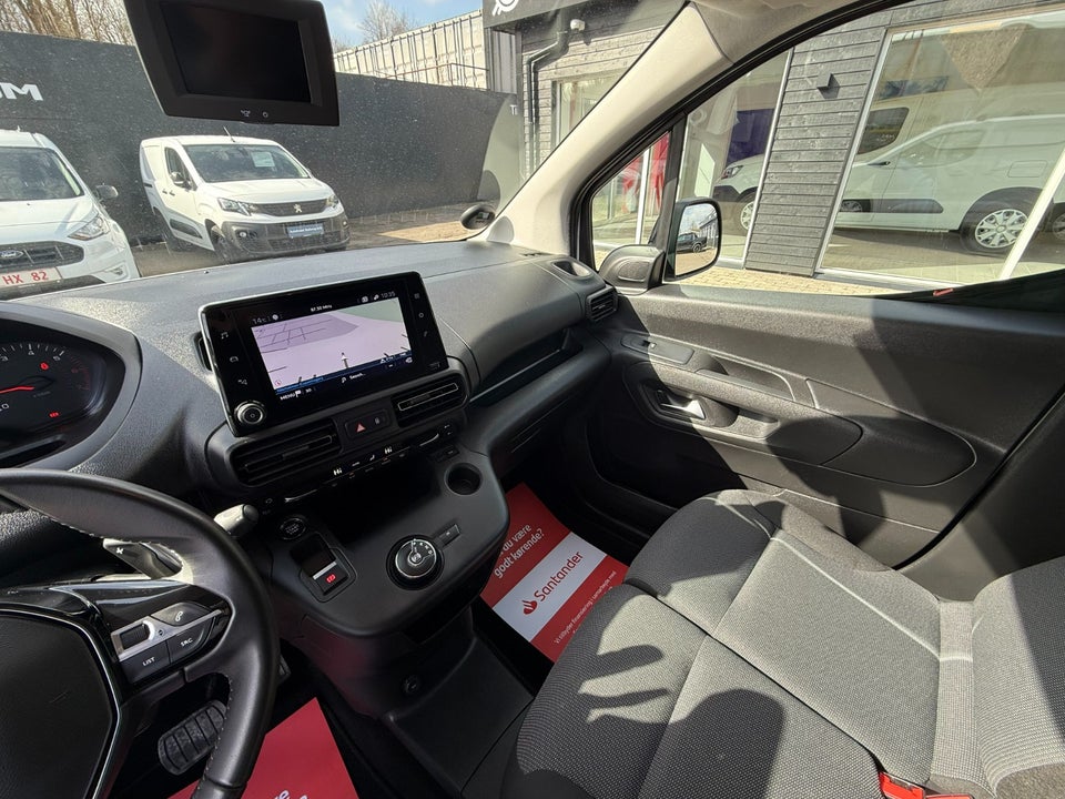 Peugeot Partner 1,5 BlueHDi 130 L2V2 Ultimate EAT8 Van