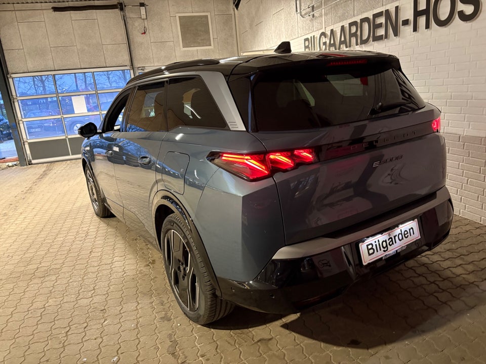 Peugeot e-5008 77 GT Pack 7prs 5d
