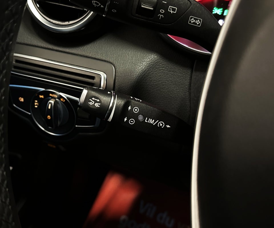 Mercedes C200 2,0 Edition C stc. aut. 5d