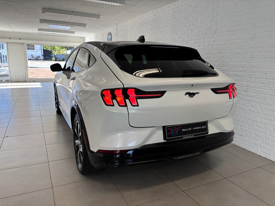 Ford Mustang Mach-E 91 Premium Extended Range AWD 5d
