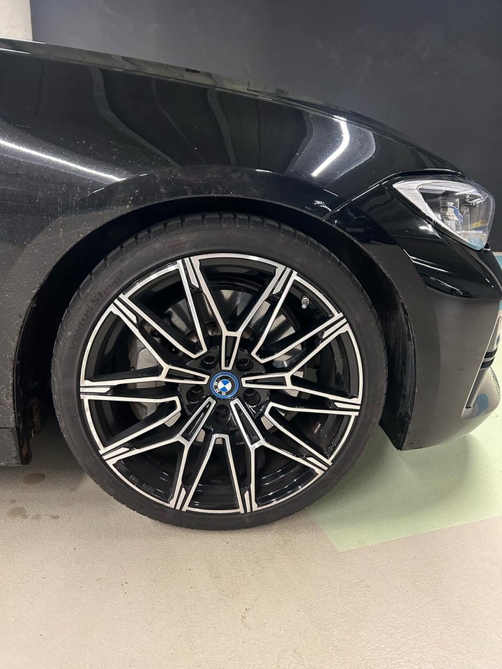 BMW 330e 2,0 Touring xDrive aut. 5d