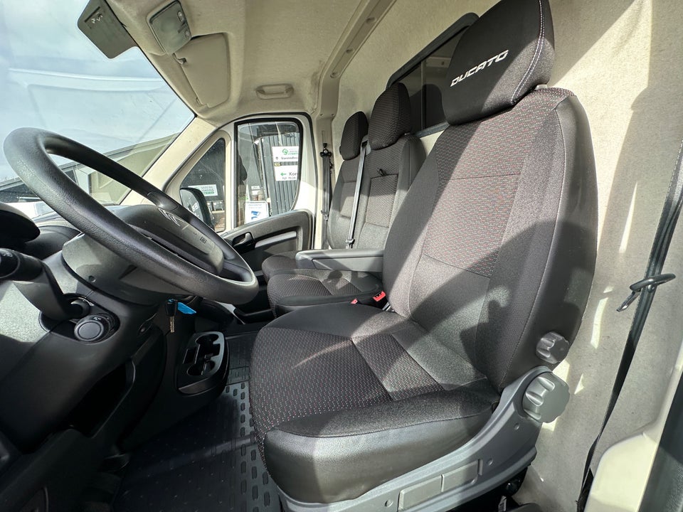 Citroën Jumper 35+ 2,2 BlueHDi 165 L4H3 FlexLine