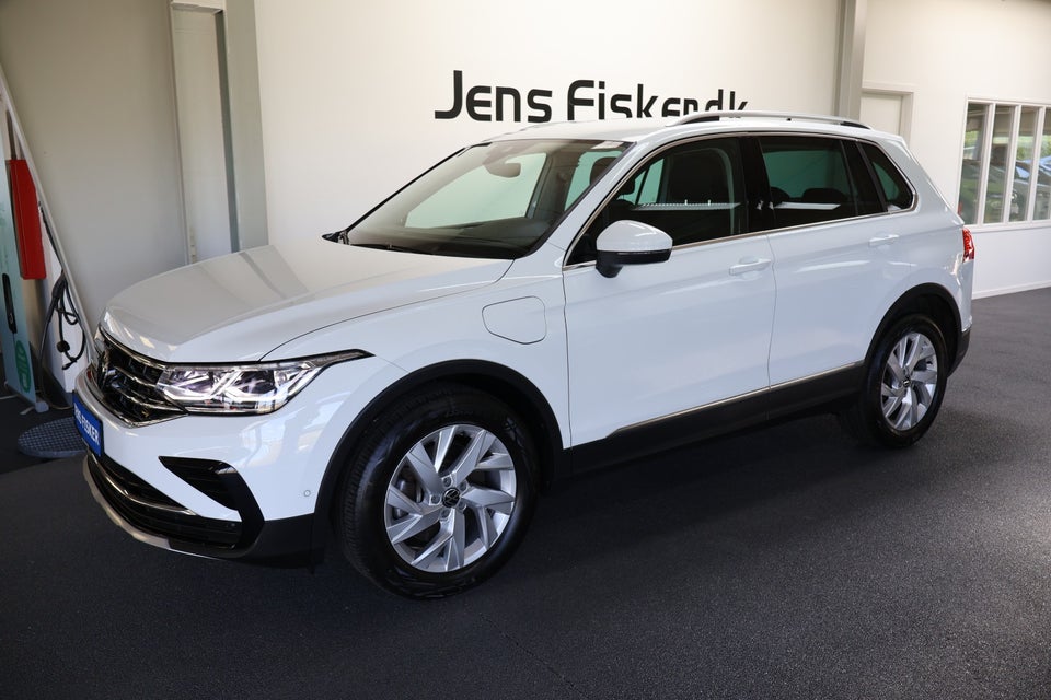 VW Tiguan 1,4 eHybrid Elegance DSG 5d