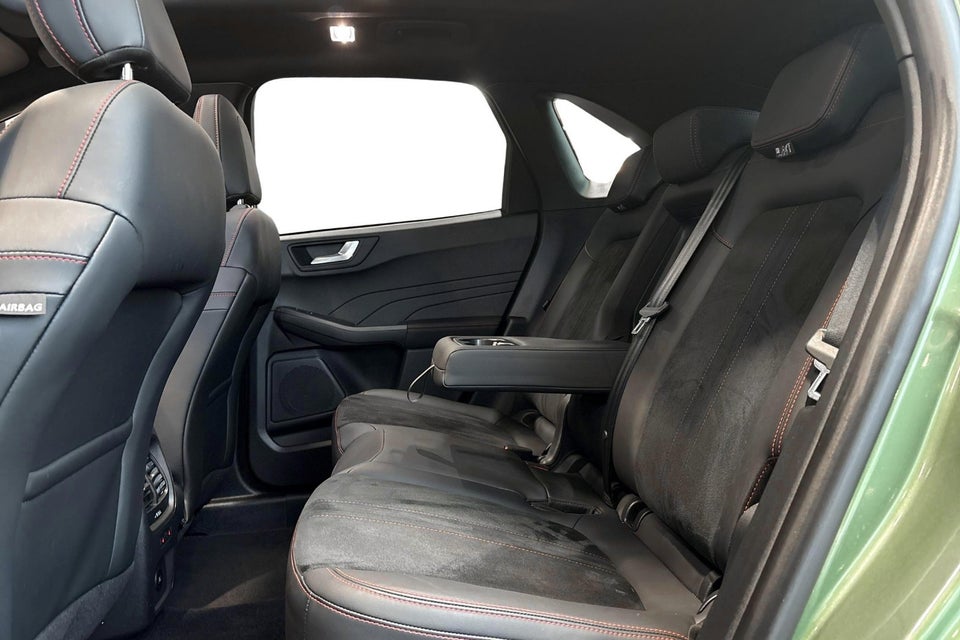 Ford Kuga 2,5 PHEV ST-Line X CVT 5d