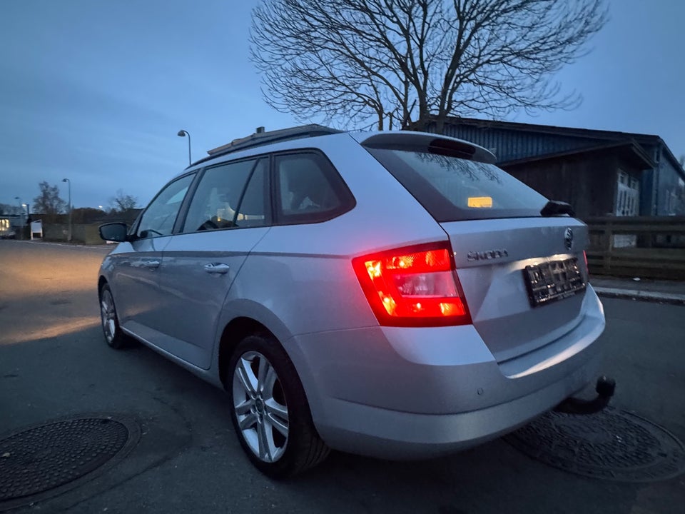 Skoda Fabia 1,0 TSi 110 Ambition Combi 5d