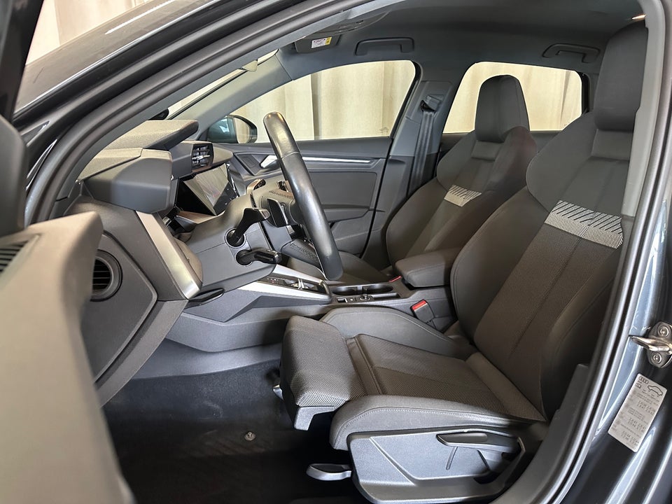 Audi A3 40 TFSi e Prestige Sportback S-tr. 5d