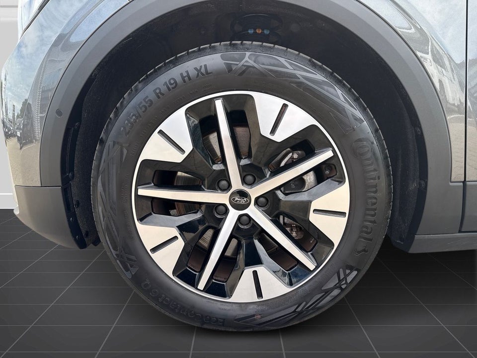 Ford Explorer 77 Select Extended Range 5d