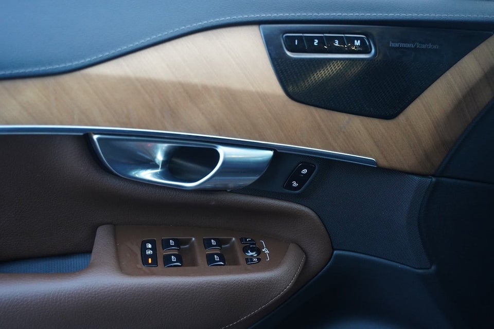 Volvo XC90 2,0 T8 ReCharge Inscription aut. AWD 7prs 5d