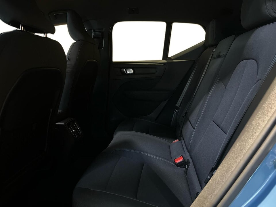 Volvo XC40 ReCharge Extended Range Plus 5d