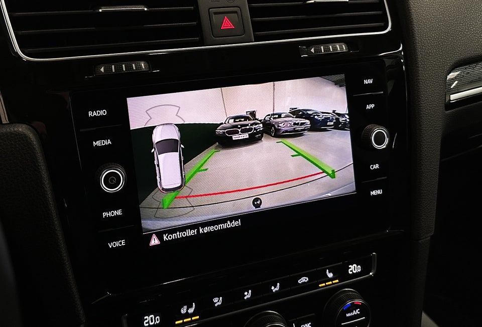 VW Golf VII 1,5 TSi 150 R-line DSG 5d