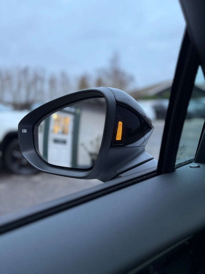 VW ID.7 77 Pro Tourer 5d