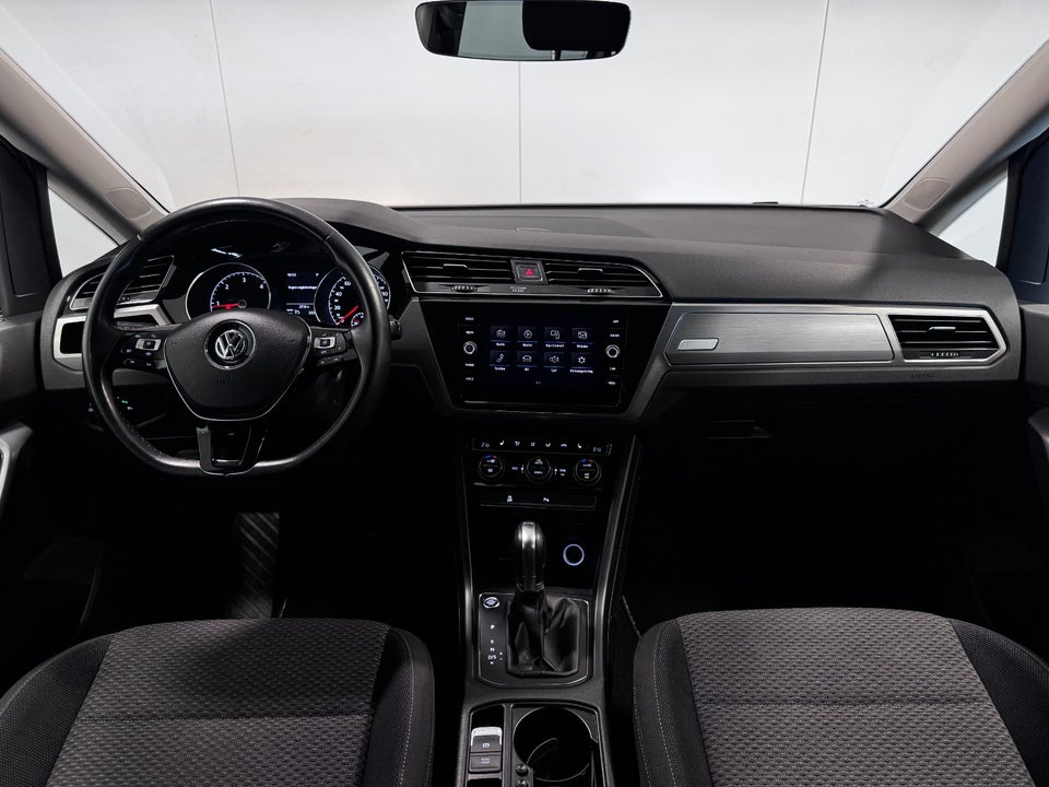 VW Touran 1,6 TDi 115 Comfortline DSG 7prs 5d
