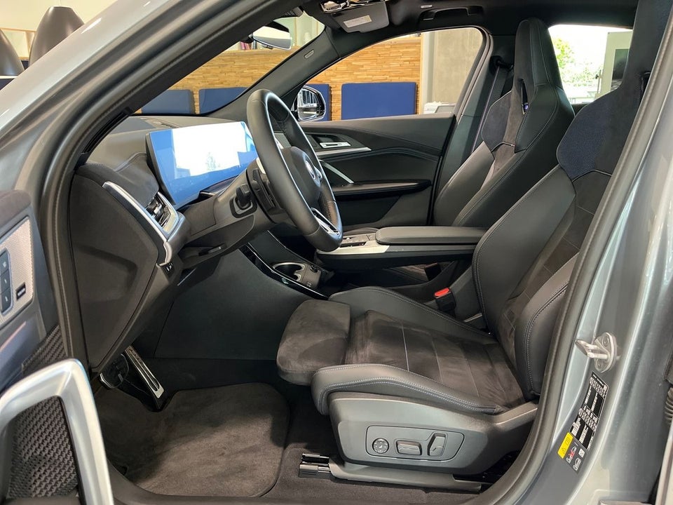 BMW iX2 eDrive20 M-Sport Pro 5d