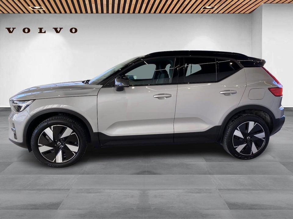 Volvo EX40 Extended Range Plus 5d