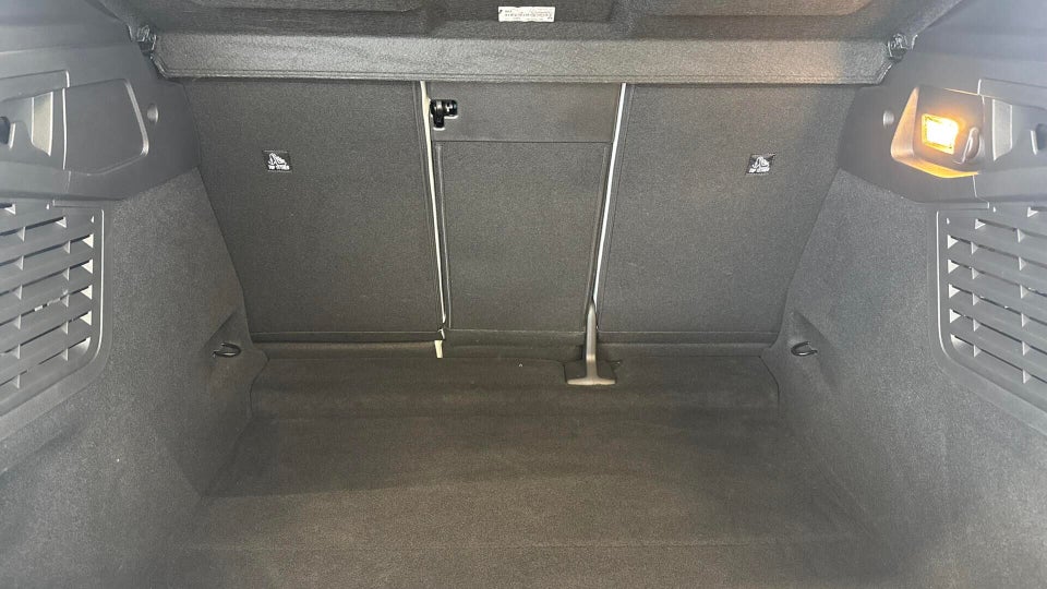 Renault Scenic E-Tech 87 Iconic 5d