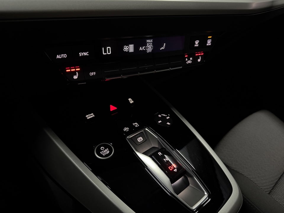 Audi Q4 e-tron 45 Advanced 5d