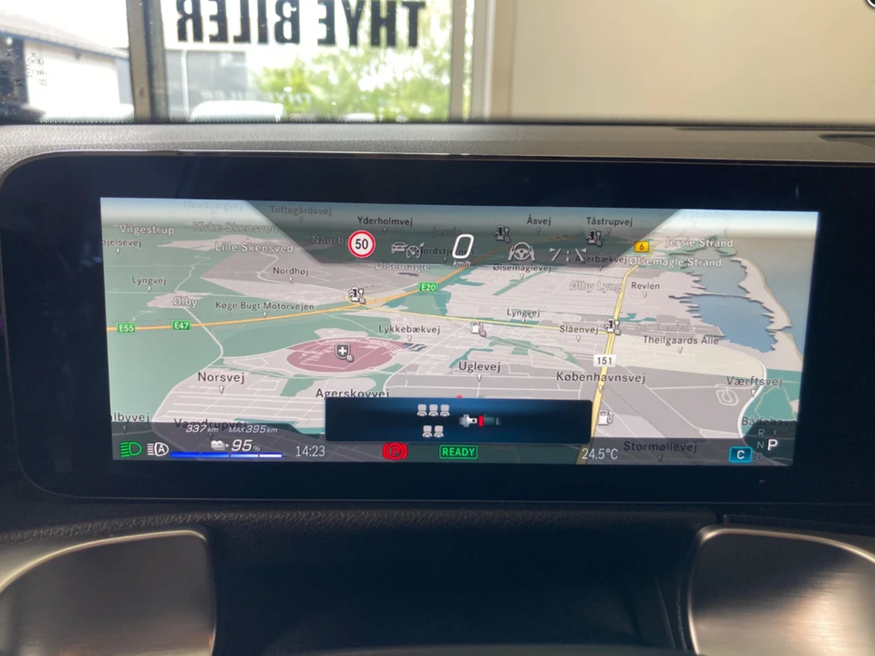 Mercedes EQB300 Progressive Advance Plus 4Matic 7prs 5d